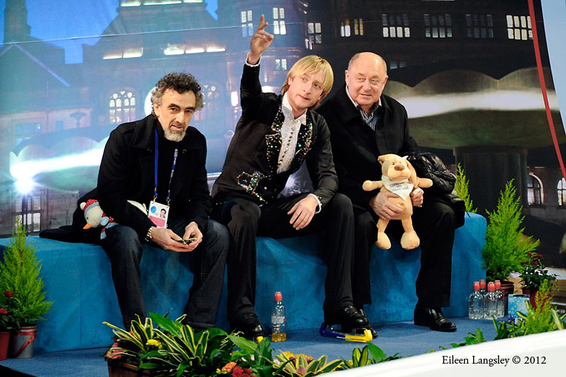 Plushenko in the kiss and cry